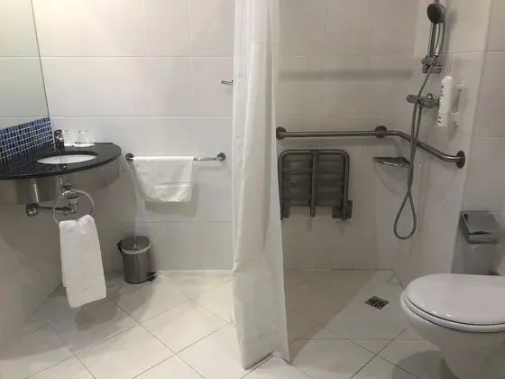 Standard Oda, 1 Çift Kişilik Yatak, Engellilere Uygun