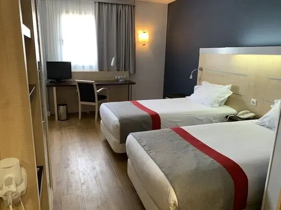 Standard Oda, 2 Tek Kişilik Yatak