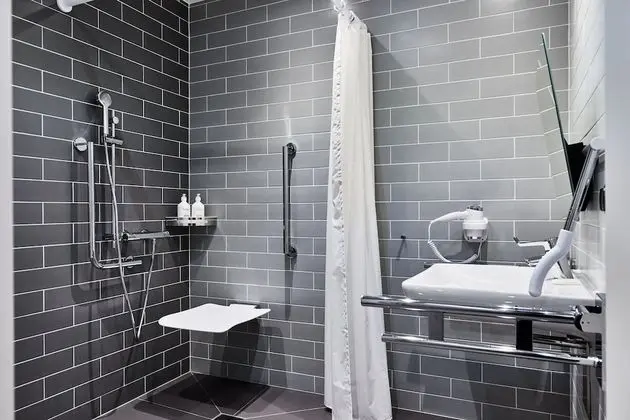 Standard Oda, 1 Çift Kişilik Yatak, Engellilere Uygun