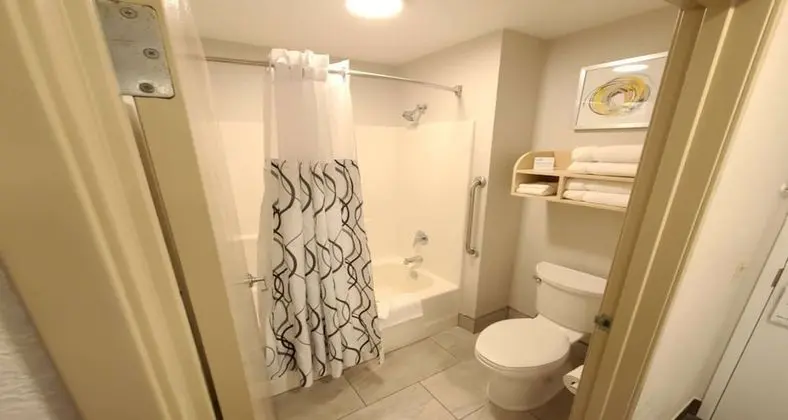 Standard Oda, 2 Büyük (Queen) Boy Yatak, Sigara İçilmez