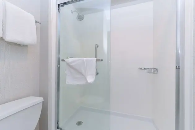 Standard Oda, 1 En Büyük (King) Boy Yatak