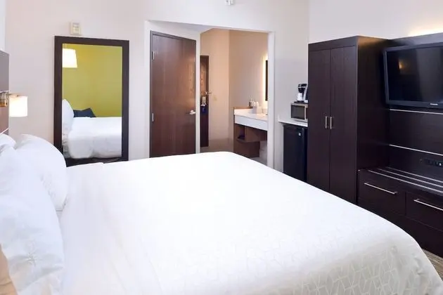 Standard Oda, 1 En Büyük (King) Boy Yatak, Engellilere Uygun (Mobility Tub)