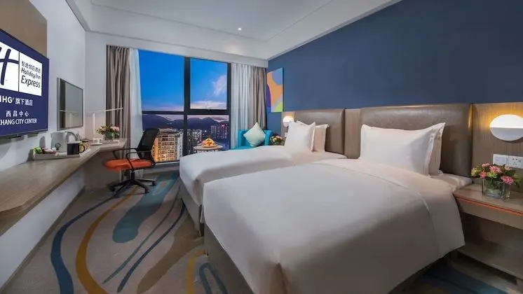 Standard Oda, 2 Tek Kişilik Yatak, Sigara İçilebilir, Manzaralı (High Floor Sunrise View)