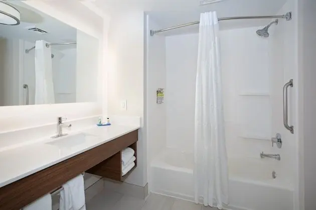 Standard Oda, 2 Büyük (Queen) Boy Yatak