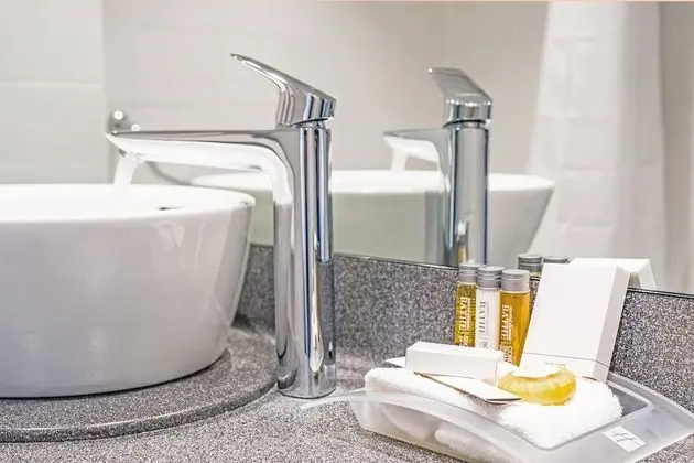 Premium Oda, 1 Büyük (Queen) Boy Yatak ve Çekyat (Minibar)