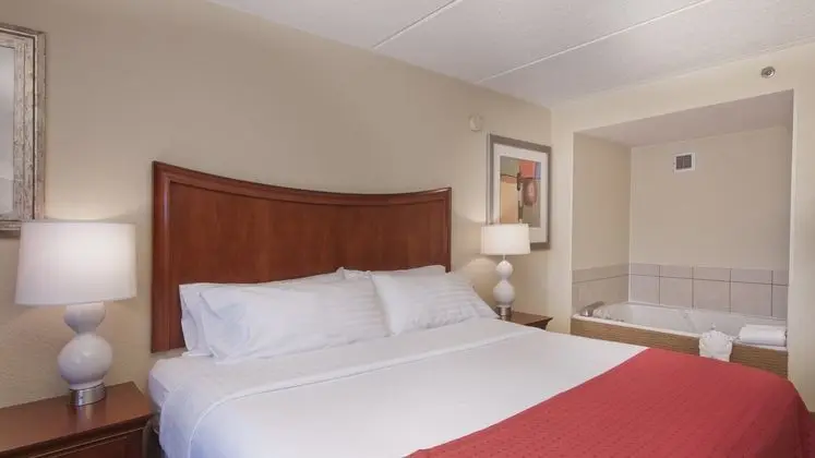 Çift ​​kişilik King Bed With Jacuzzi