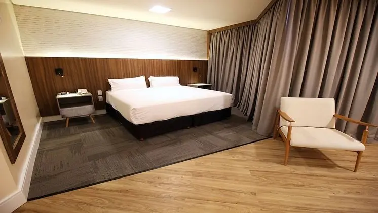 Süit, 1 En Büyük (King) Boy Yatak, Balkon, Deniz Manzaralı