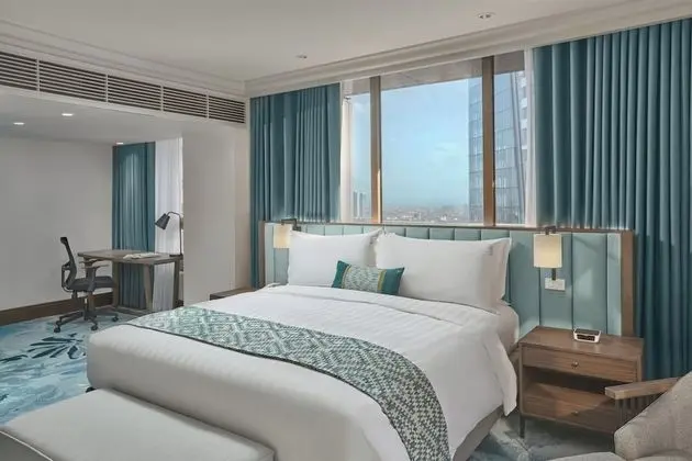 Süit, 1 Yatak Odası, Business Dinlenme Salonu Kullanımı (High Floor)