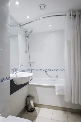 Standard Oda, 1 Tek Kişilik Yatak