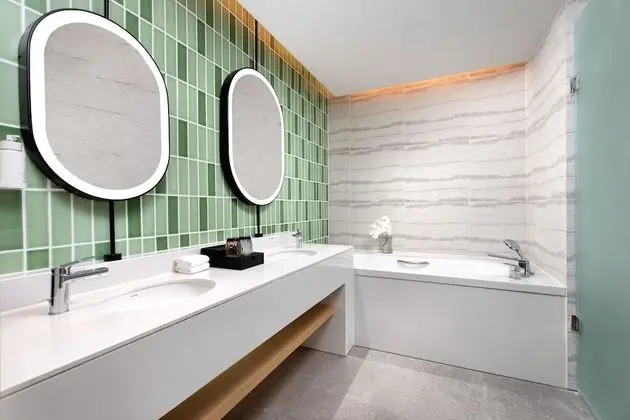 Premium Oda, 1 En Büyük (King) Boy Yatak