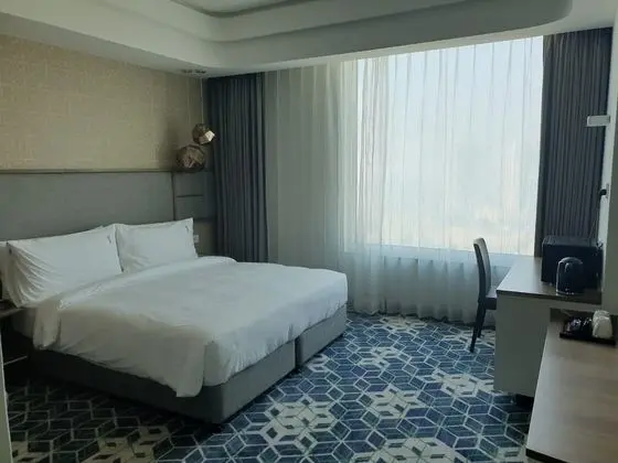 Premium Oda, 1 En Büyük (King) Boy Yatak, Sigara İçilmez, Balkon