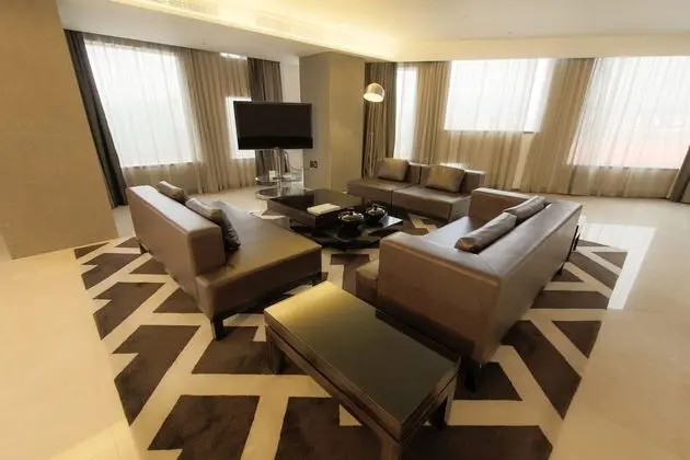 Süit, 1 Yatak Odası (1 King Bed, Top Floor)