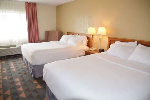 Standard Oda, 2 Büyük (Queen) Boy Yatak, Sigara İçilmez