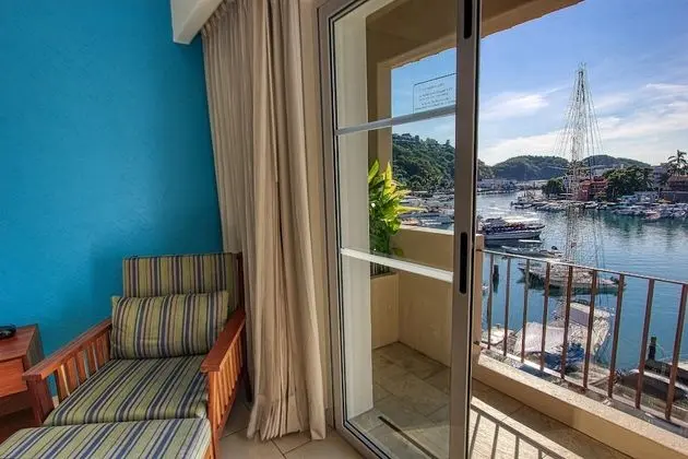 Standard Oda, 1 En Büyük (King) Boy Yatak, Marina Manzaralı (with Minifridge)