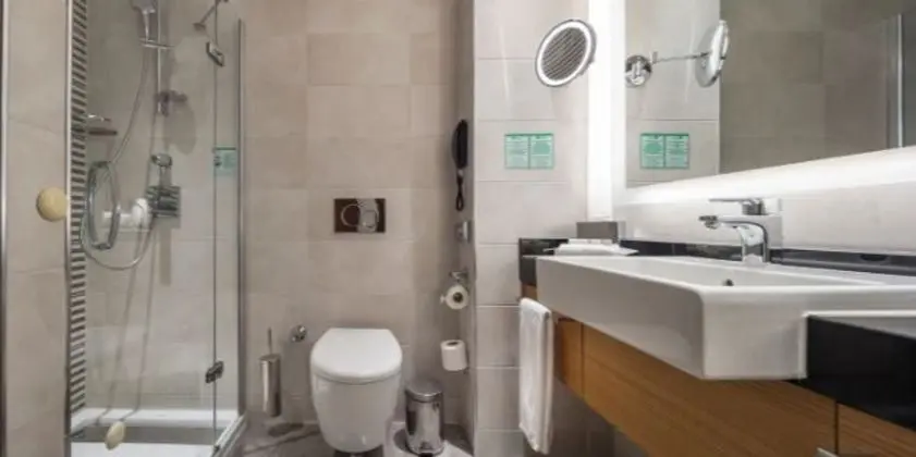Standard Oda Sehir Manzaralı