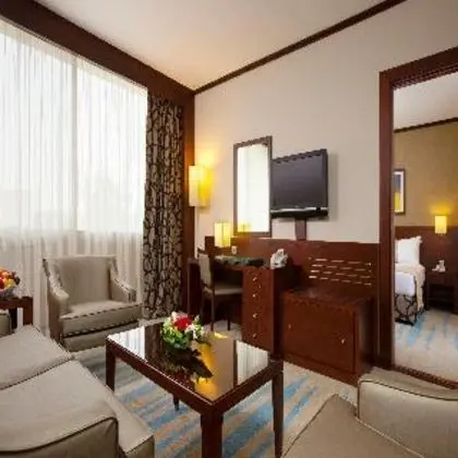 SUITE