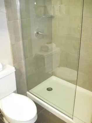 Standard Oda, 1 En Büyük (King) Boy Yatak, Sigara İçilmez, Avlu