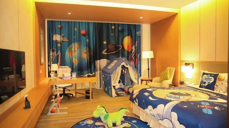Premium Oda, 1 En Büyük (King) Boy Yatak (Kids Theme)