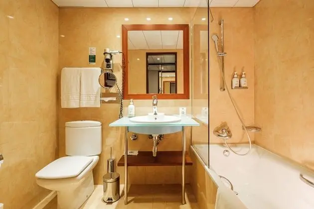 Standard Oda, 2 Tek Kişilik Yatak, Sigara İçilebilir (Smoking Floor)