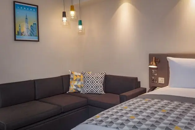 Standard Oda (Best Room Available)