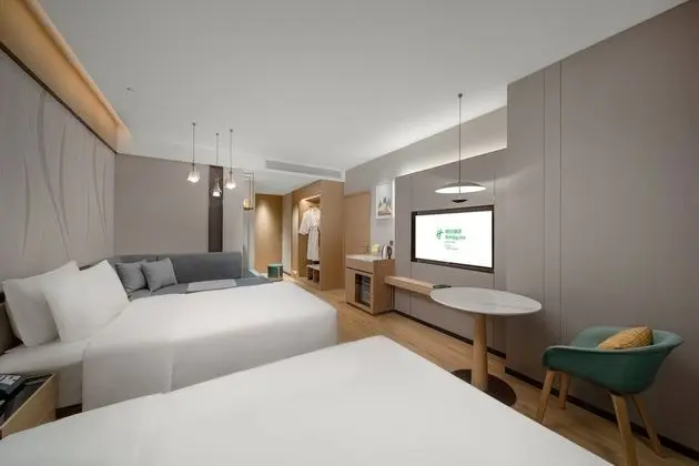 Süit, 1 Yatak Odası (Living and Dining Area)