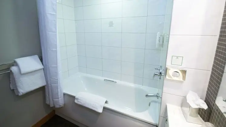 Standard Oda, 1 Çift Kişilik Yatak