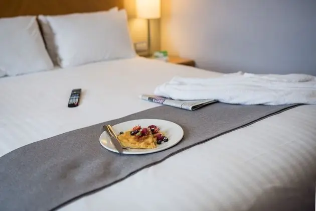 Standard Oda, 1 En Büyük (King) Boy Yatak (Minifridge)