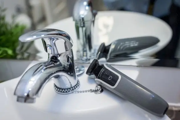 Standard Oda, 1 En Büyük (King) Boy Yatak (Minifridge)