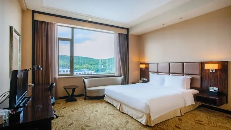 Premium Oda, 1 En Büyük (King) Boy Yatak
