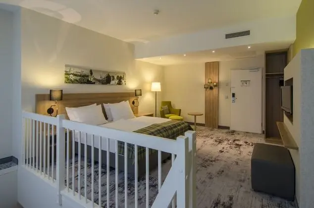 Süit, 1 En Büyük (King) Boy Yatak ve Çekyat