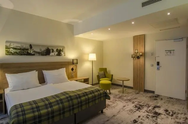 Süit, 1 En Büyük (King) Boy Yatak ve Çekyat