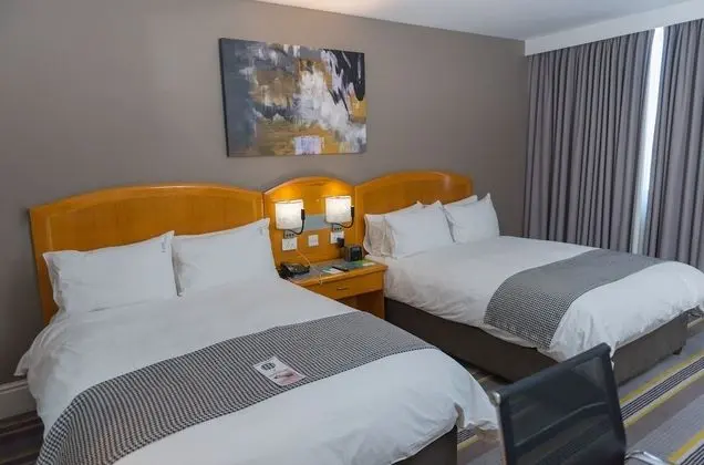 Oda, 2 Çift Kişilik Yatak, Şehir Manzaralı (Mountain View)