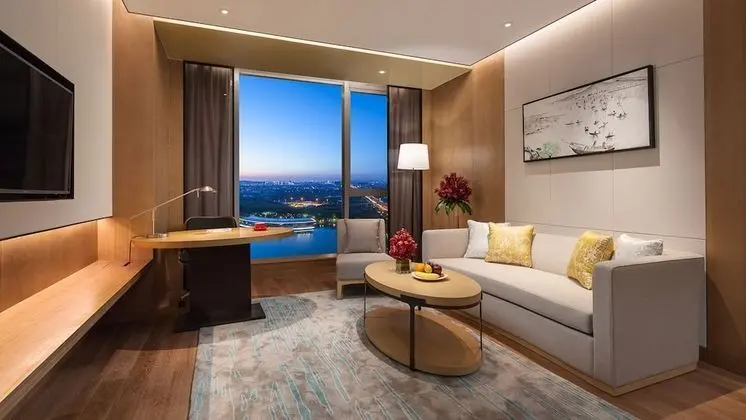 Süit, 1 Yatak Odası, Göl Manzaralı (Living Area)