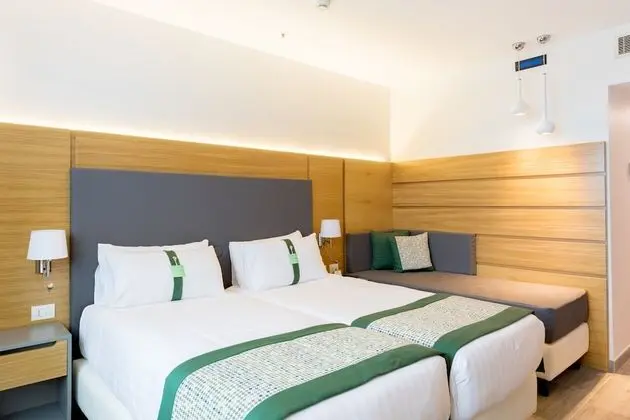 Premium Oda, Sigara İçilmez (2 Bed with Sofa Bed)