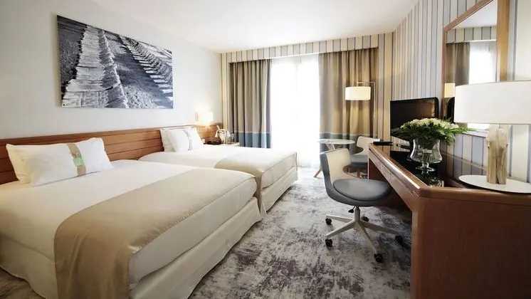 Premium Oda, 2 Tek Kişilik Yatak, Balkon, Bahçe Manzaralı