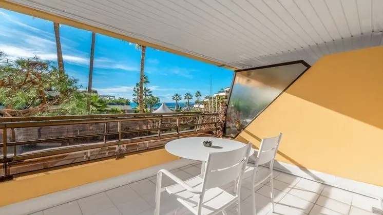Premium Oda, 2 Tek Kişilik Yatak, Balkon, Bahçe Manzaralı