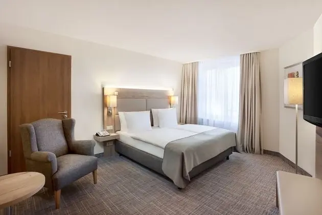 Premium Oda, 1 En Büyük (King) Boy Yatak (Central Building)