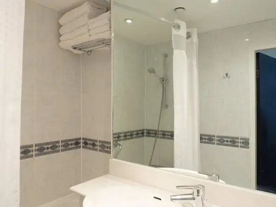 Standard Oda, 1 Çift Kişilik Yatak