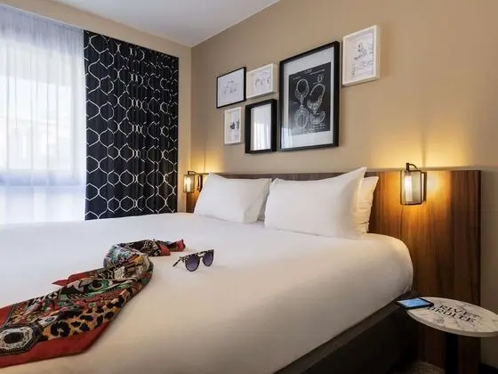 Standard Süit, 2 Çift Kişilik Yatak, Bağlantılı Odalar (3 pax 1 grand lit et 1 canapé lit)