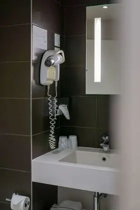 Standard Oda, 1 Çift Kişilik Yatak