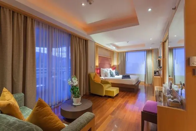 Süit, 1 Yatak Odası, Balkon, Deniz Manzaralı