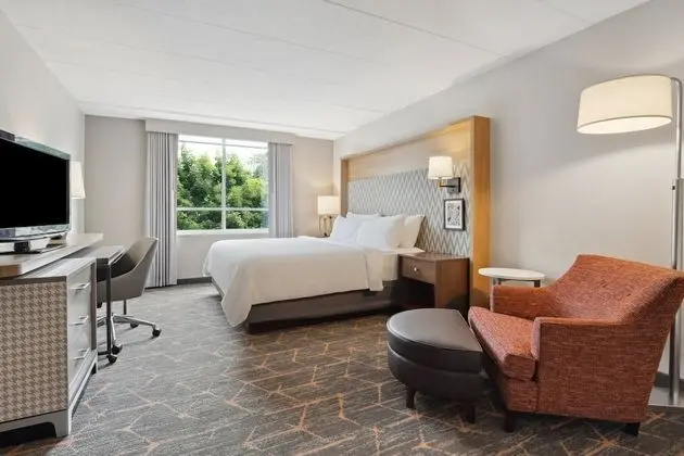 Standard Oda, 1 En Büyük (King) Boy Yatak (Top Floor)