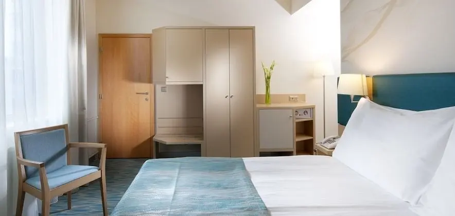 Standard Oda, 1 En Büyük (King) Boy Yatak, Engellilere Uygun