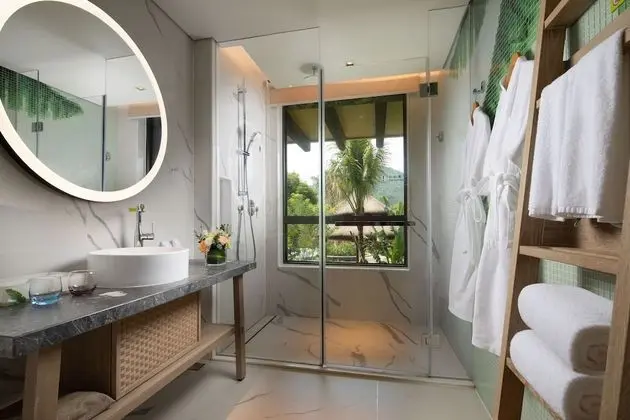 Premium Oda, 1 En Büyük (King) Boy Yatak, Balkon, Göl Manzaralı