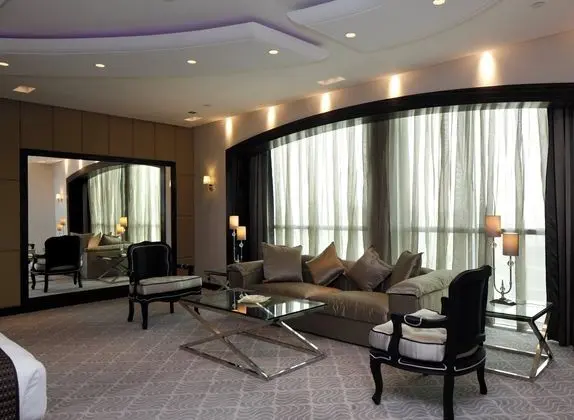 Süit, 1 En Büyük (King) Boy Yatak (Penthouse, Kitchen, Dining)