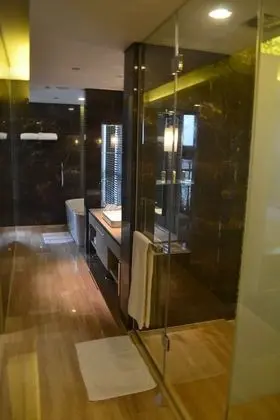 Standard Oda, 1 En Büyük (King) Boy Yatak (High Floor)