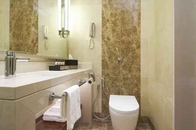 Standard Oda, 1 Büyük (Queen) Boy Yatak (High Floor)