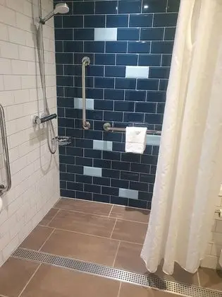 Standard Oda, 1 Çift Kişilik Yatak, Engellilere Uygun