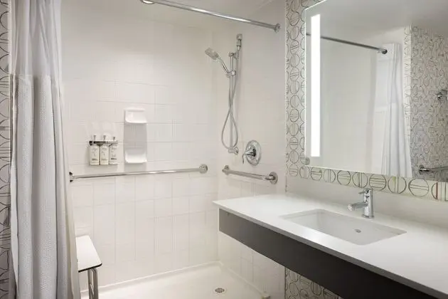Oda, 1 En Büyük (King) Boy Yatak, Engellilere Uygun (Communication, Pet Friendly)