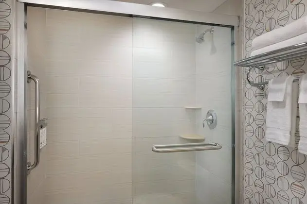 Standard Oda, 1 En Büyük (King) Boy Yatak (Pet Friendly)
